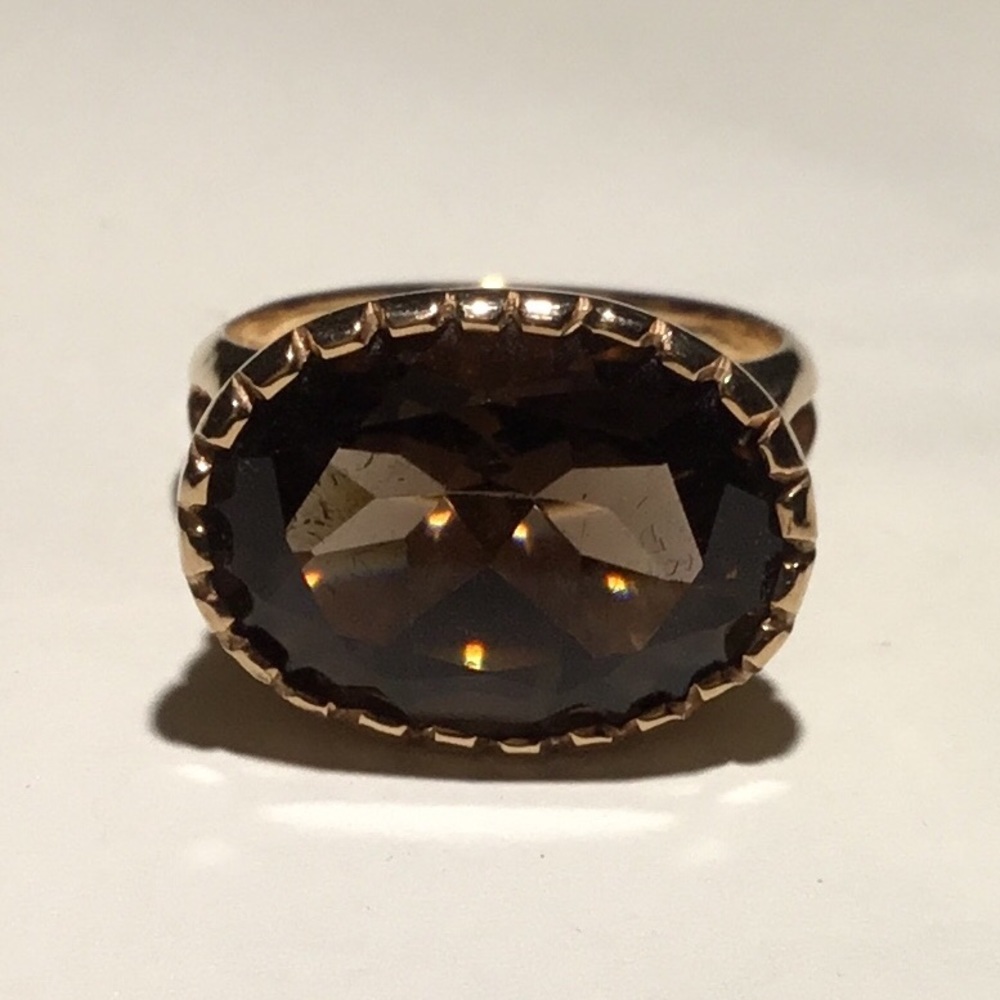 Oval Smokey Quartz 9k rose gold ring